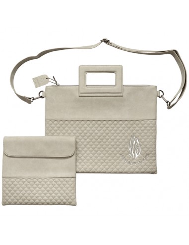 Un sac luxueux pour talit téfiline...