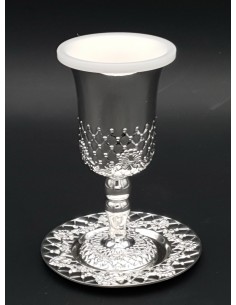Verre de Kiddouch argentée...